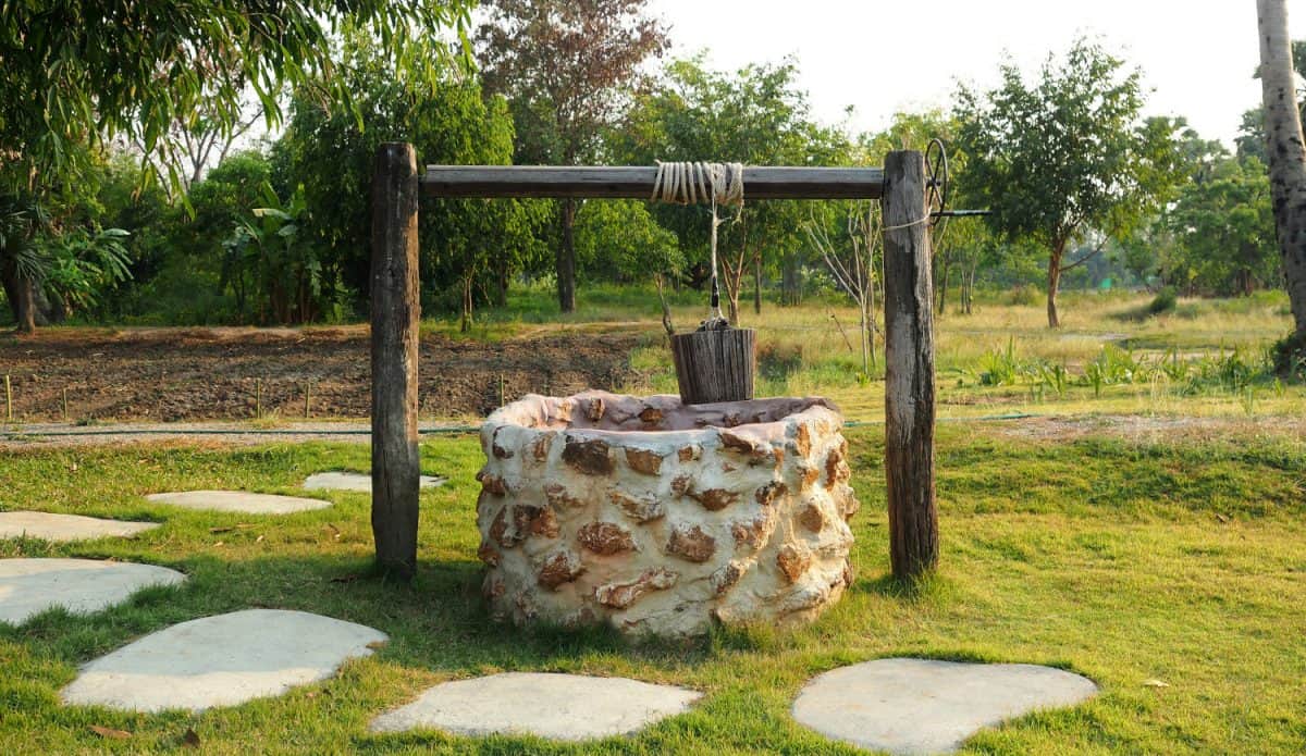 Water well