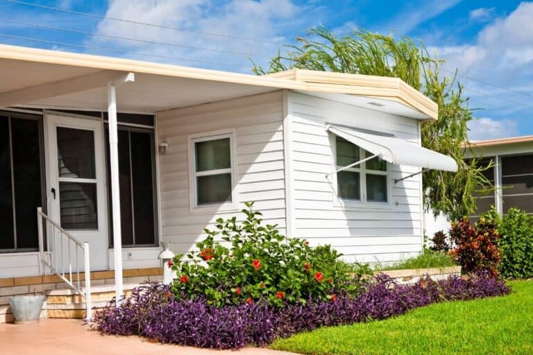 Are Mobile Homes Good for Airbnb? (Explained)