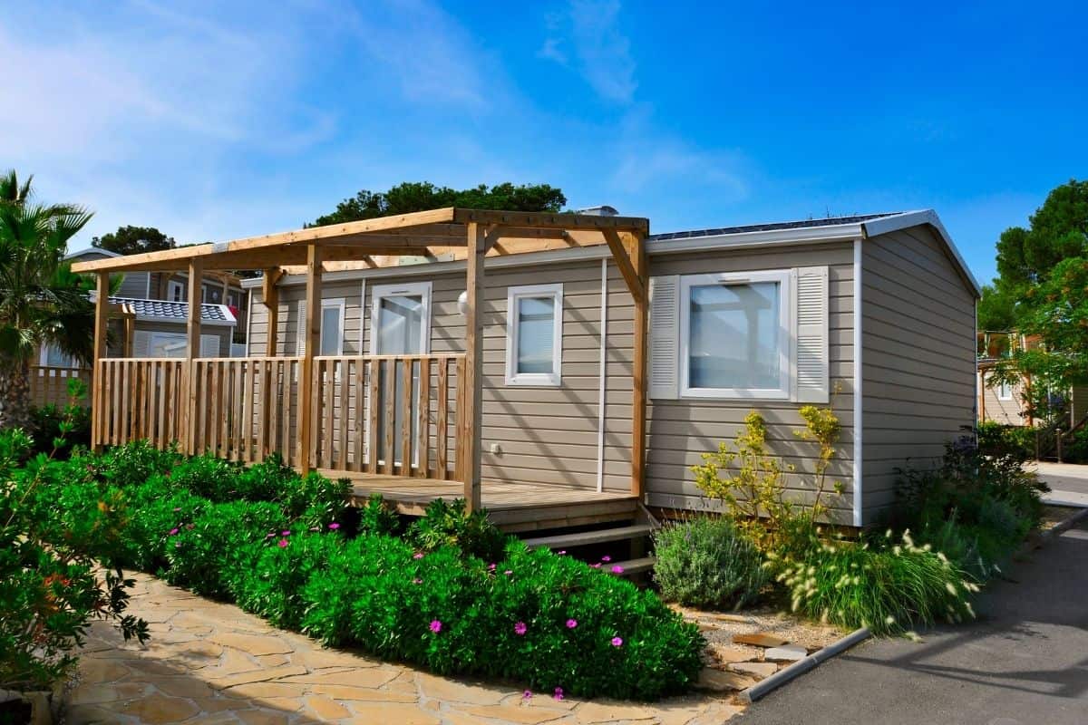 Are Mobile Homes Good for Airbnb