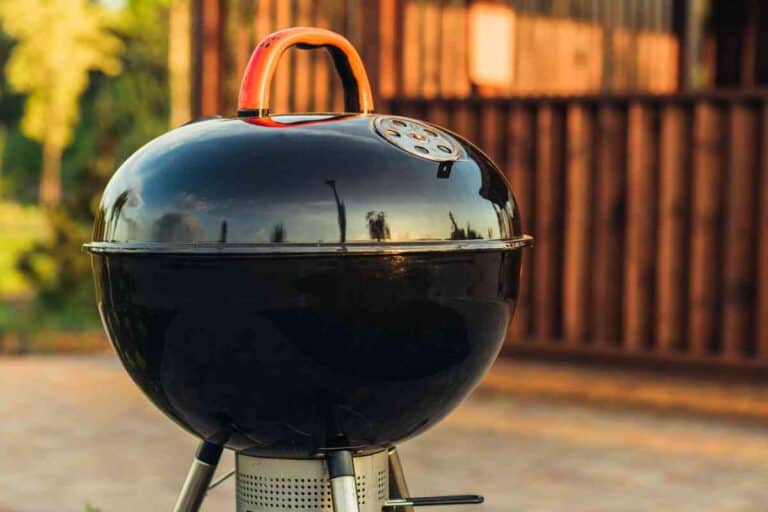 Using Pellets In A Charcoal Grill How To Do It Right Freedom Residence