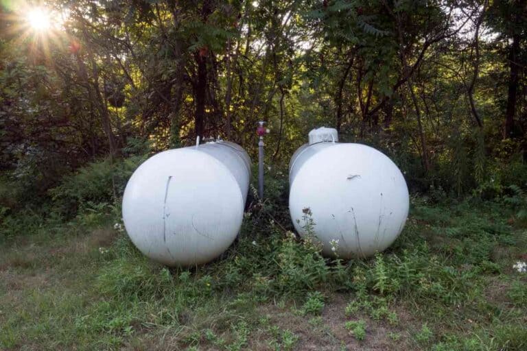 How Long Do Propane Tanks Last? Answered! Freedom Residence